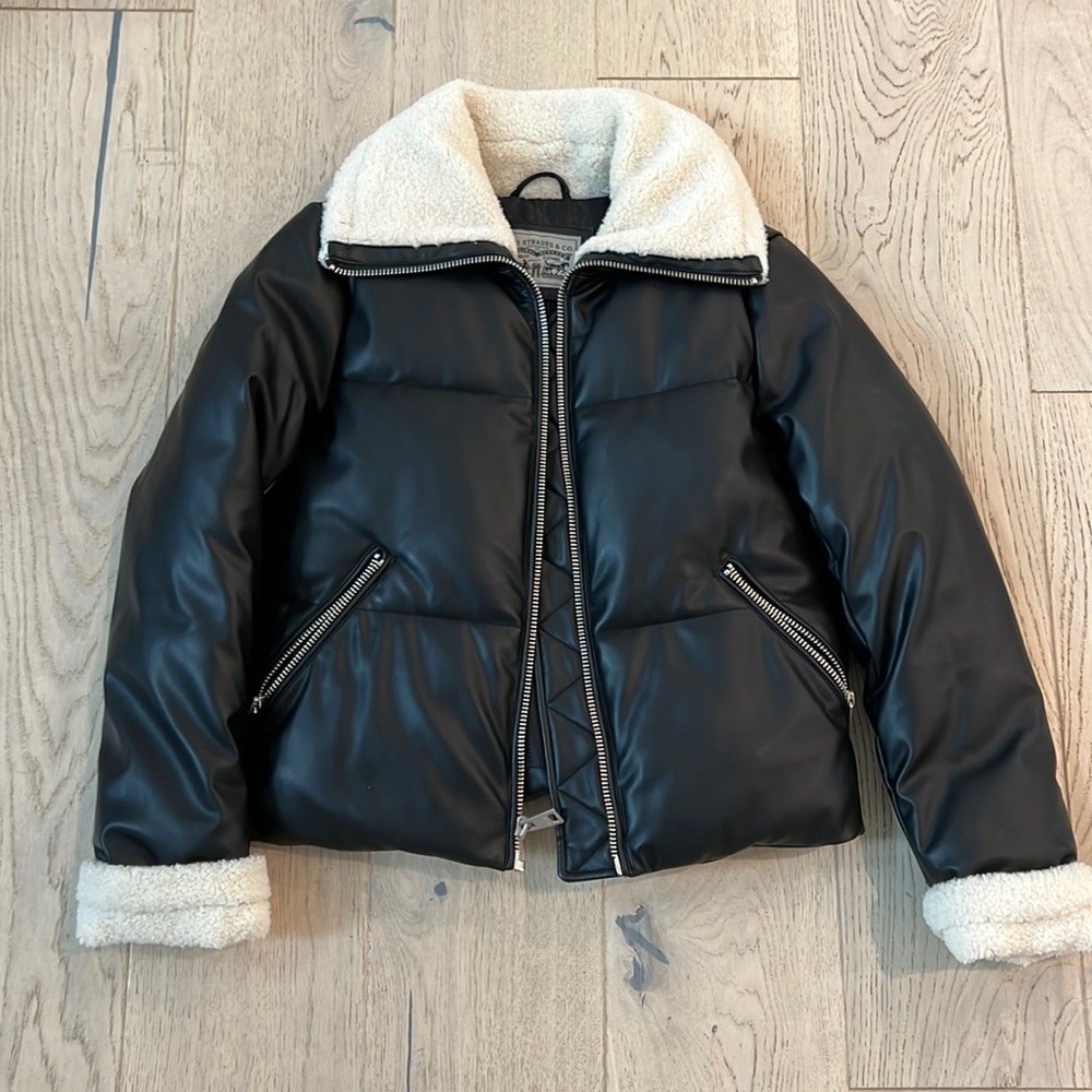 Levi and Strauss pleather and Sherpa jacket sz xs